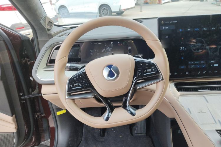 Used Denza N7 2023 Long-Range Performance Max Edition