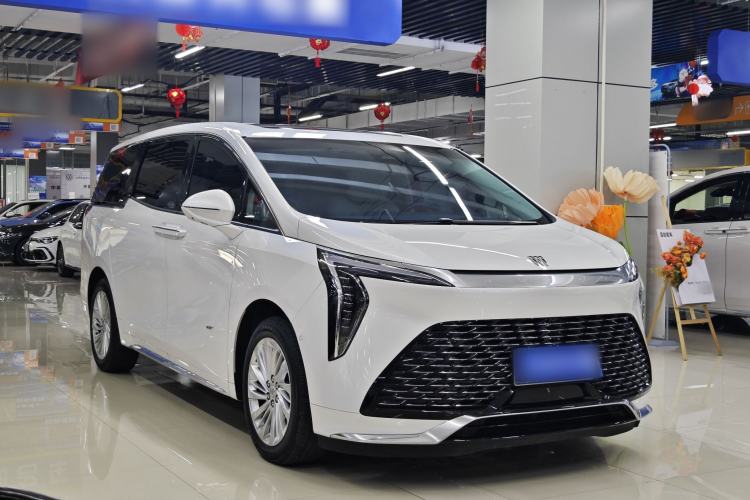 Used Buick Century 2023 2.0T Six-Seater Yinshi Edition
