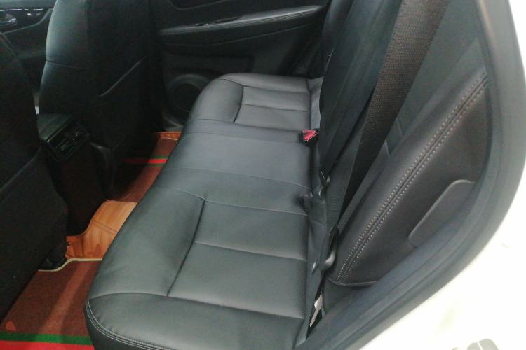 Used Nissan X-Trail 2022 2.0L Two-Wheel Drive Smart Connect Premium Edition
