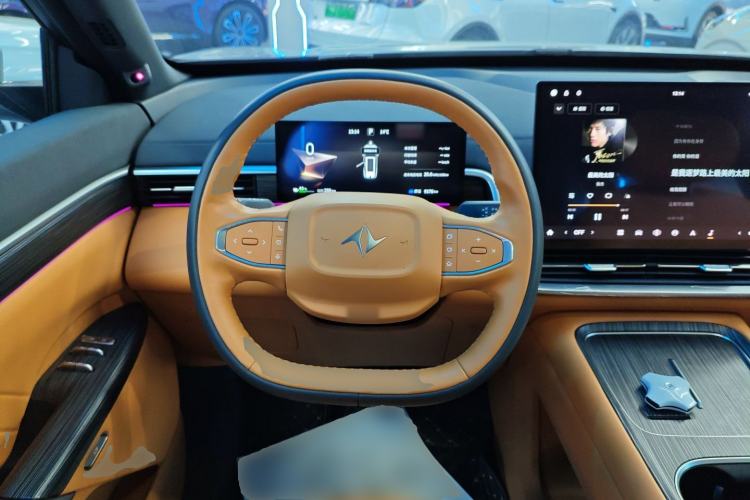 Used Dongfeng eπ eπ008 2025 636Ultra All-Electric Version 5 Seats
