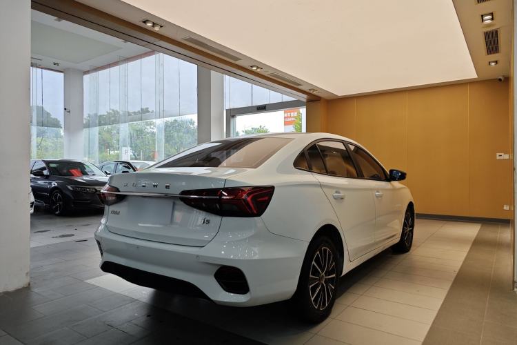 Used Roewe i5 2021 1.5L CVT Platinum Edition
