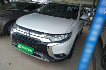 Used Mitsubishi Outlander 2020 2.0L Two-Wheel Drive Comfort Edition 7-Seater