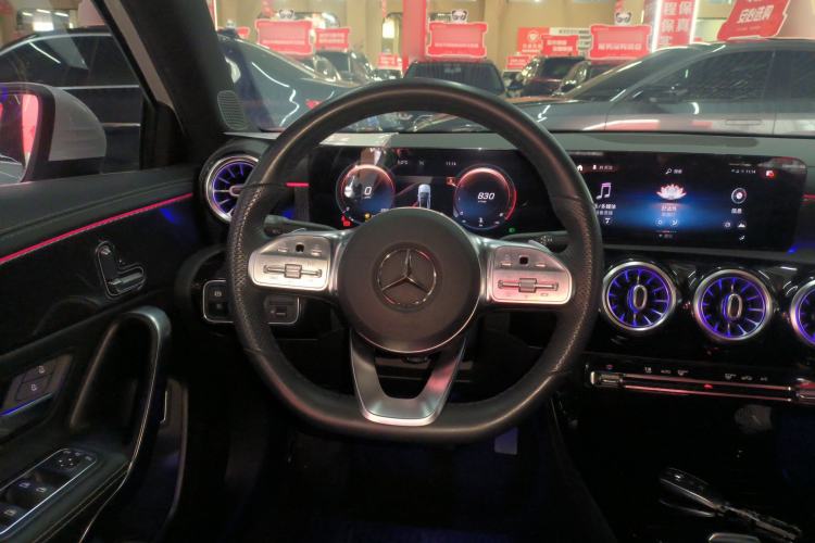 Used Mercedes-Benz A-Class 2021 A 200 L Sport Sedan Fashion Model
