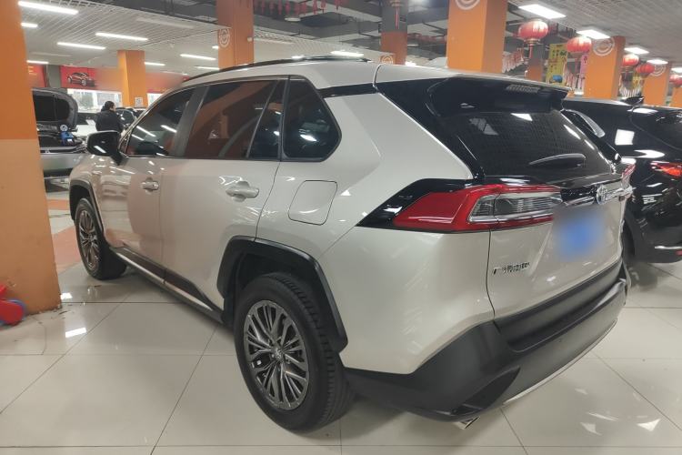 Used Toyota Wildlander 2023 Dual-Motor 2.5L E-CVT Two-Wheel Drive Luxury PLUS Edition