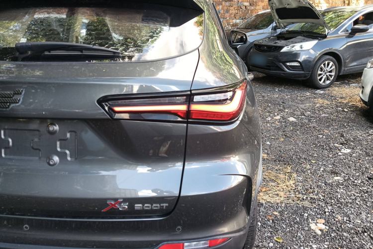 Used Oshan X5 2021 1.5T DCT Prestige Edition
