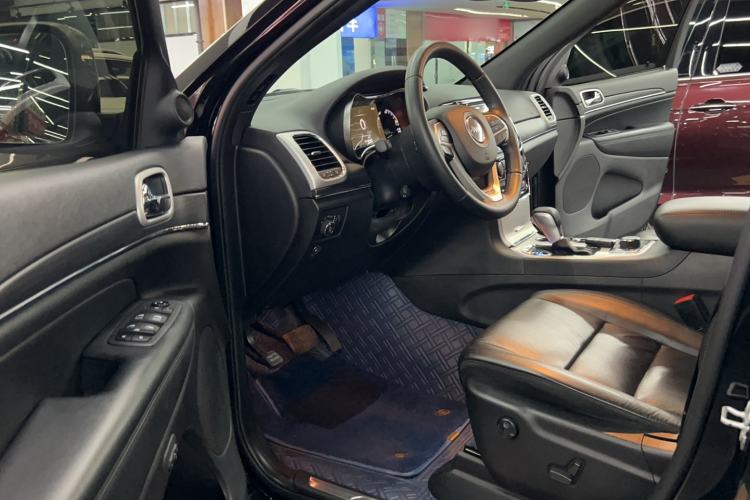 Used  Grand Cherokee 2020 3.0L Elite Navigation Edition
