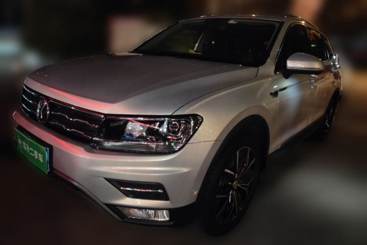 Used Volkswagen Tiguan L 2019 330TSI Automatic Two-Wheel Drive Smart Luxury Version China VI Standard