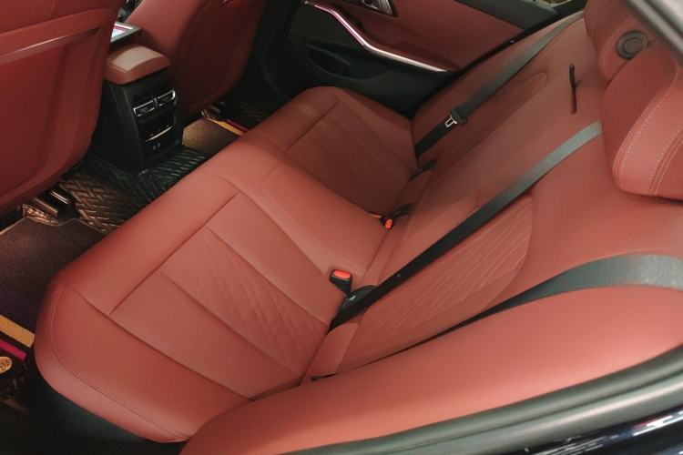 Used BMW 3 Series 2023 325i M Sport Night Edition Package
