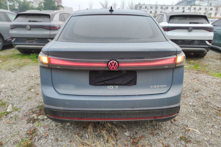 Used Volkswagen ID.7 VIZZION 2024 AIR model