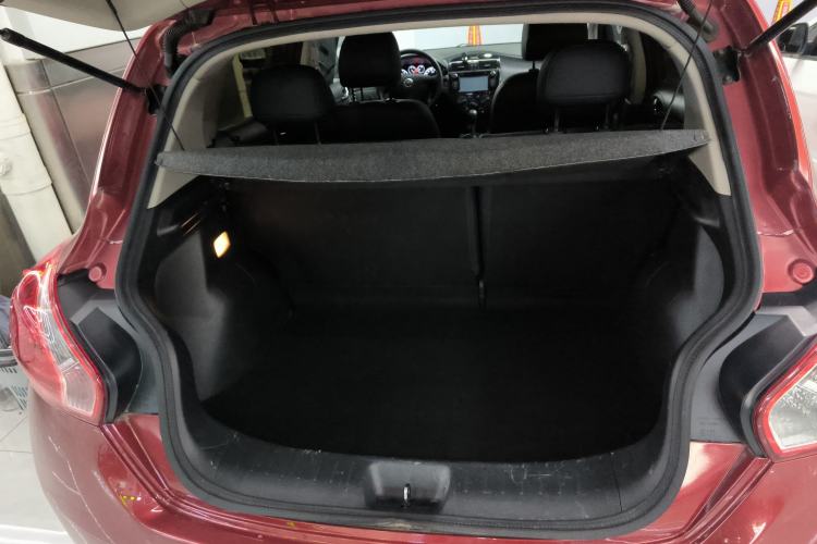 Used Nissan Tiida 2011 1.6L CVT Comfort Model
