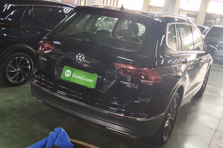 Used Volkswagen Tiguan L 2017 380TSI Automatic All-Wheel Drive Supreme Flagship Edition