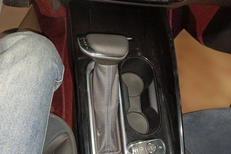 Used Buick Velite 6 2020 Plug-in Hybrid Connected Smart Edition
