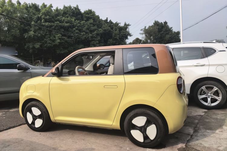 Used  Lumin 2023 301km Honey Dew Edition
