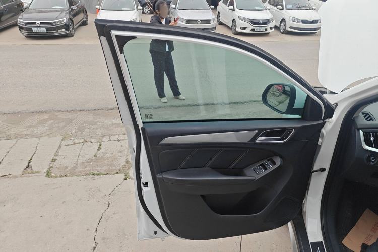 Used Roewe RX5 2020 20T Automatic 4G Connected Million Edition
