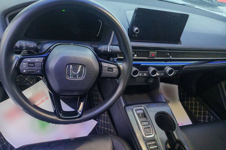 Used Honda Civic 2023 2.0L eHEV Pioneer Edition
