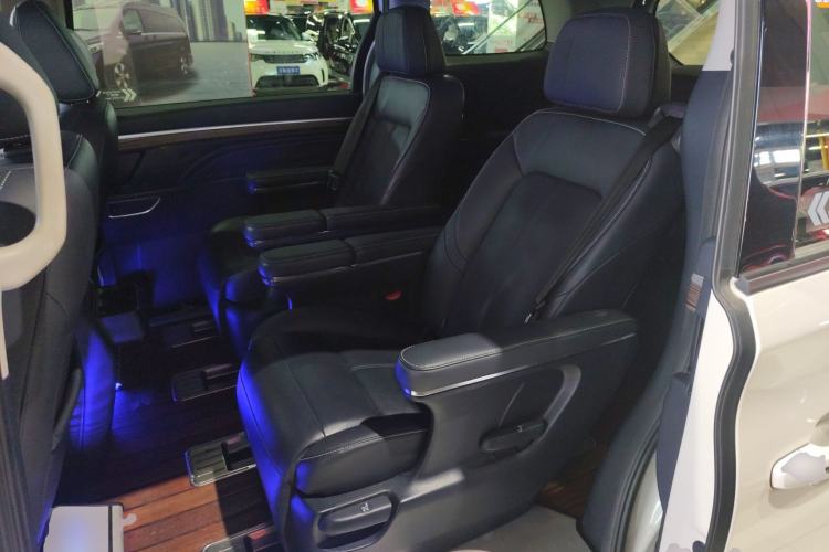 Used GAC Trumpchi M8 2021 Lingxiu Series 390T Deluxe Edition