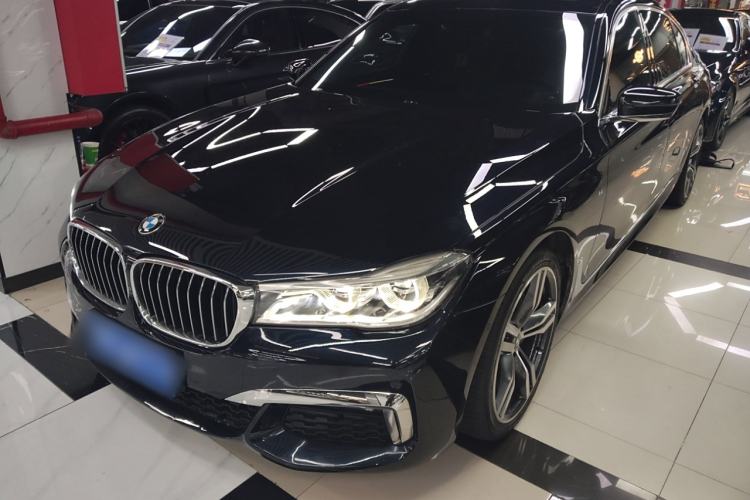 Used BMW 7 Series 2018 740Li M Sport Package Leading Model
