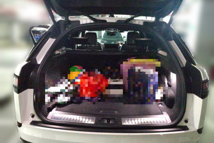 Used Land Rover Range Rover Velar 2022 250 PS