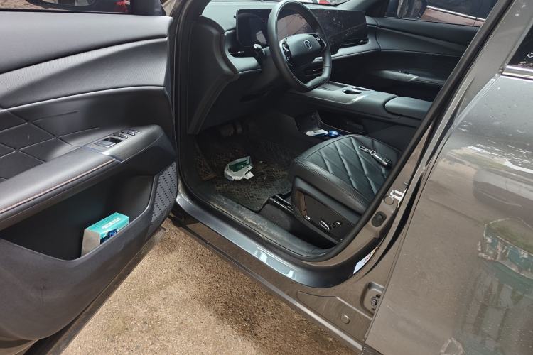 Used Changan CS75 PLUS 2025 4th Generation UItra 2.0T New Blue Whale – Smart & Powerful Version