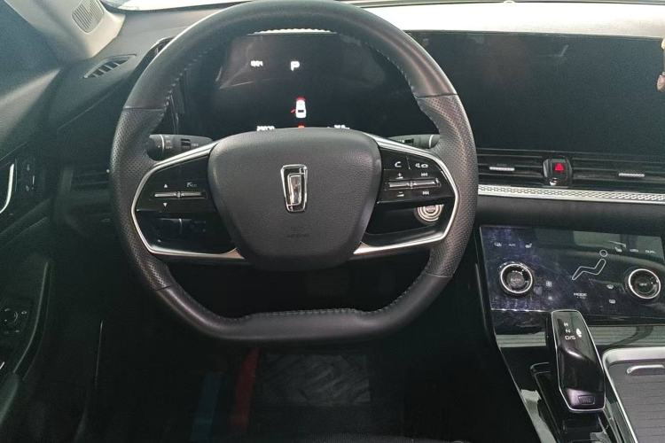 Used Bestune B70 2022 Third Generation 1.5T Automatic Enjoyment Version
