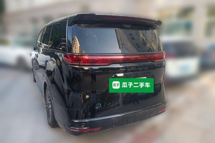 Used Denza D9 2022 DM-i 970 Four-Wheel Drive Prestige Model
