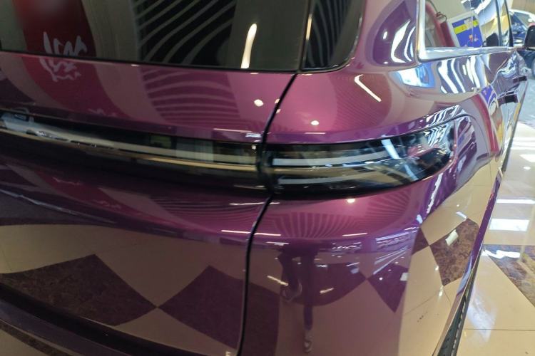 Used Li Auto L8 2023 Air model