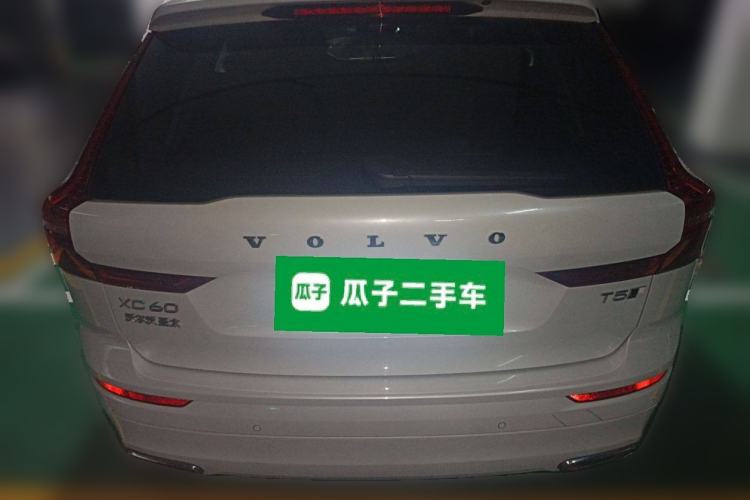 Used Volvo XC60 2019 T5 4x4 Zhiyuan Edition China VI Standard
