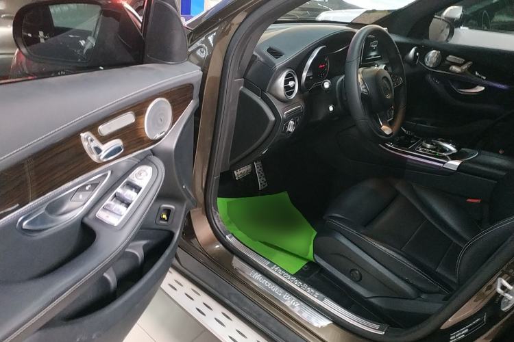 Used Mercedes-Benz GLC 2016 GLC 260 4MATIC Dynamic Edition
