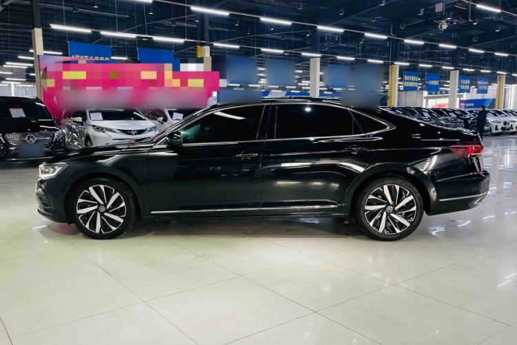 Used Volkswagen Passat 2023 Revised 330TSI Elite Edition
