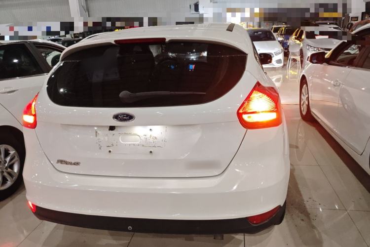 Used Ford Focus 2015 Hatchback 1.6L Automatic Comfort Model
