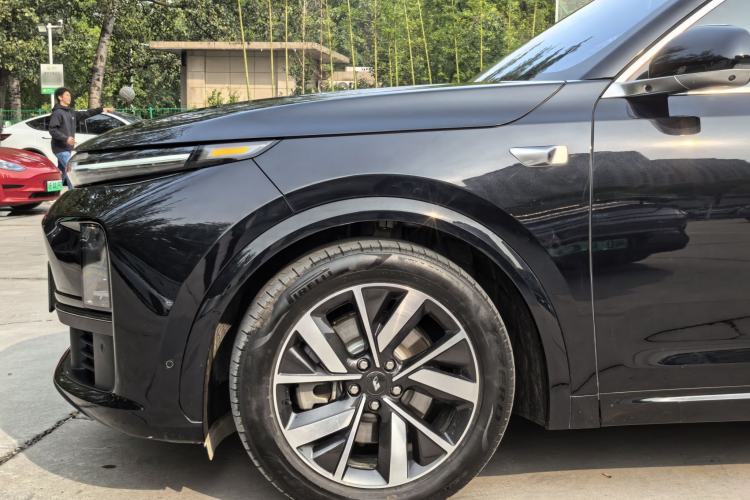 Used Li Auto L7 2023 Pro Model
