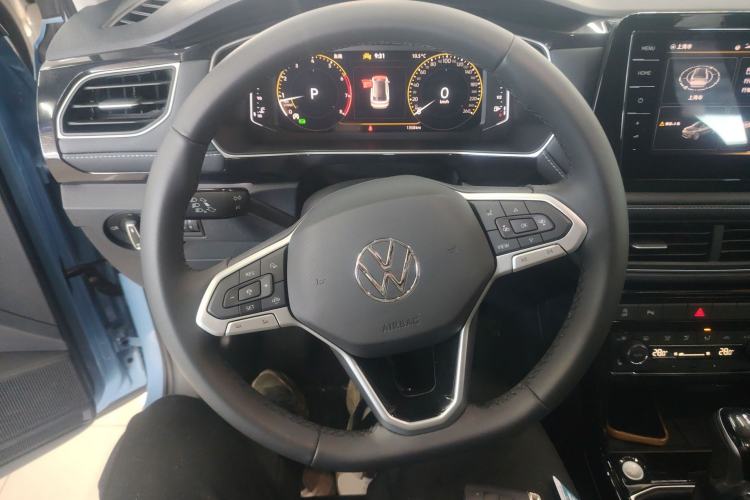 Used Volkswagen Tharu 2025 NewRui 300TSI Prestige Edition