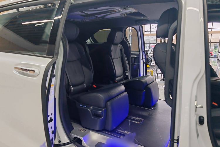 Used Toyota Sienna 2021 2.5L Hybrid Premium Edition
