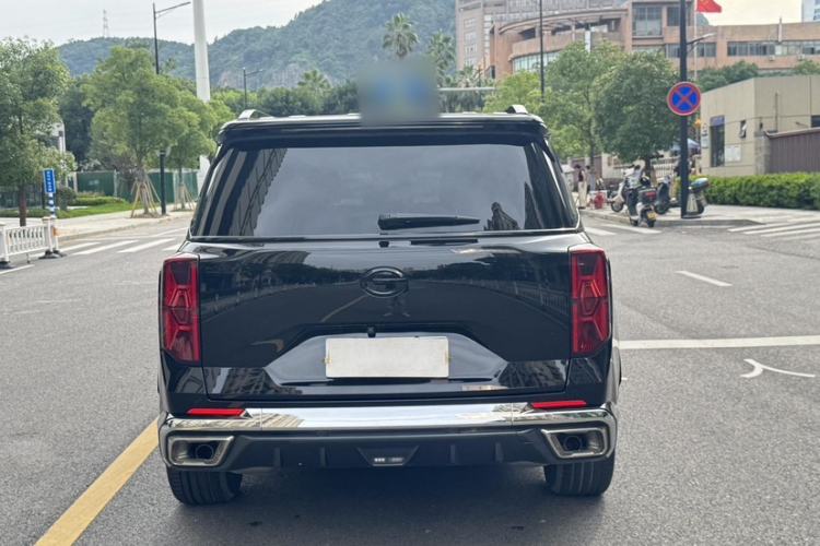 Used GAC Trumpchi GS8 2022 Dual-Engine Series 2.0TM Two-Wheel Drive Prestige Edition (7 Seats)