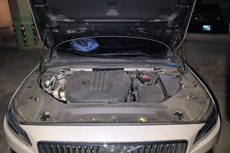 Used Volvo S90 2023 B5 Luxury Smart Edition
