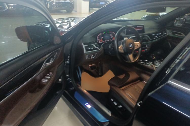 Used BMW 7 Series 2021 730Li M Sport Package
