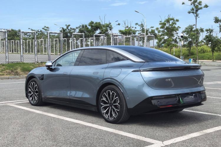 Used Zeekr 007 2025 Rear-Drive Intelligent Driving Version 75 kWh
