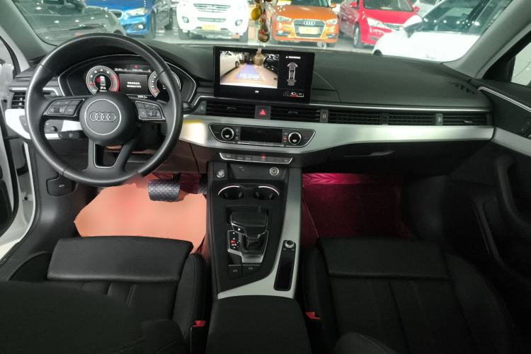 Used Audi A4L 2022 40 TFSI Fashion Dynamic Model
