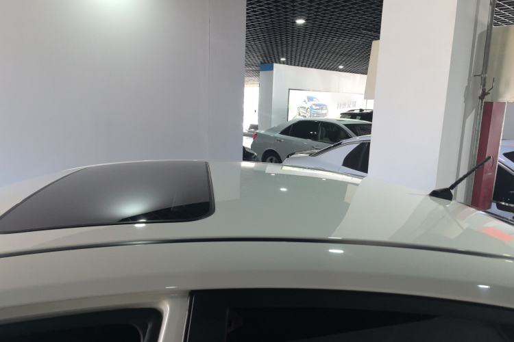 Used Kia K2 2017 Sedan 1.4L Manual Transmission GLS
