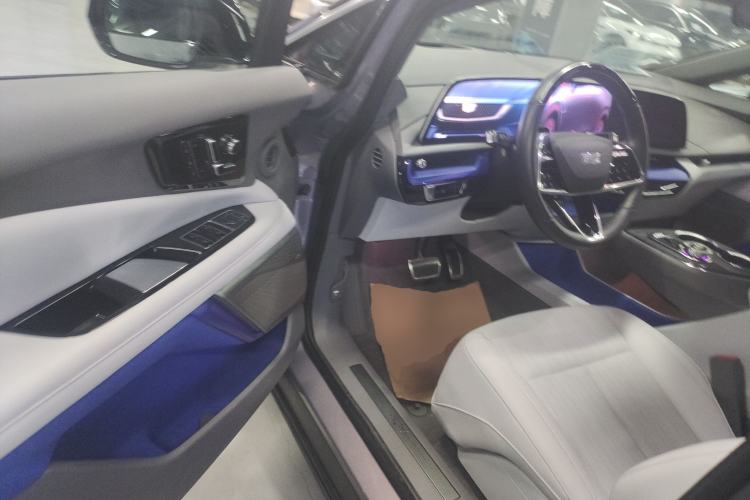 Used Cadillac OPTIQ 2024 Four-Wheel Drive Long-Range Version