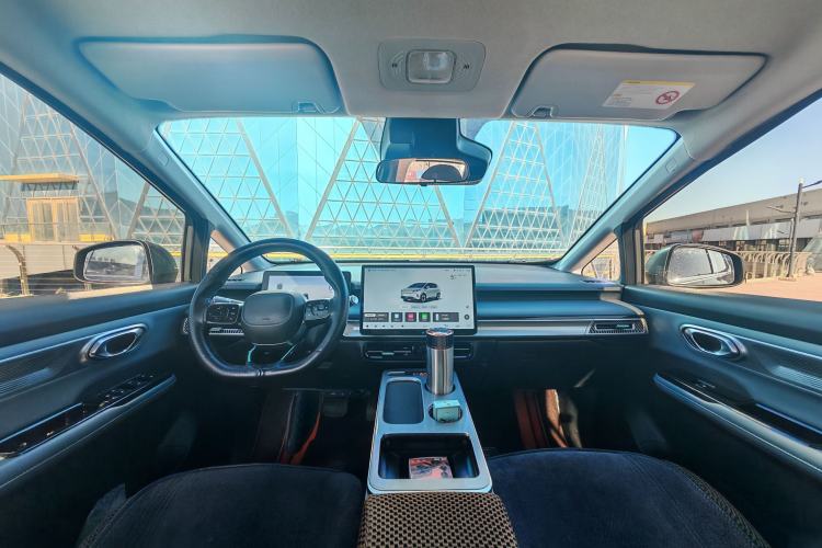 Used AION Y 2023 Younger