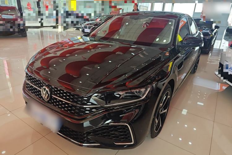 Used Volkswagen Passat 2025 Outstanding Model 380TSI Starry Dragon Edition