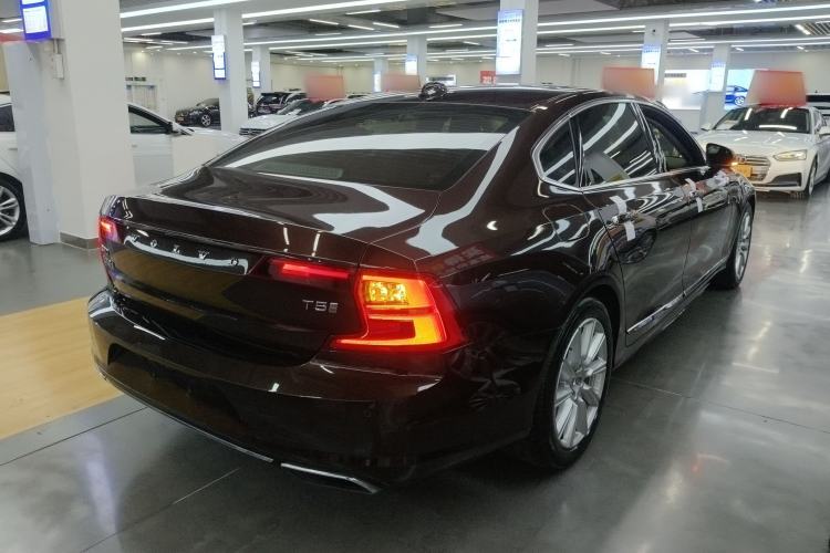Used Volvo S90 2020 T5 Zhiyi Luxury Edition
