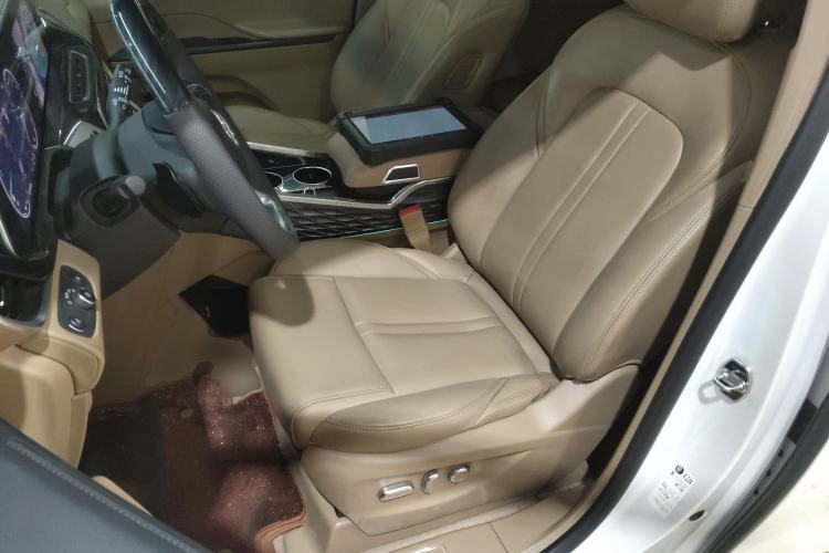 Used Buick GL8 2020 ES Land Cruiser 653T Luxury Edition