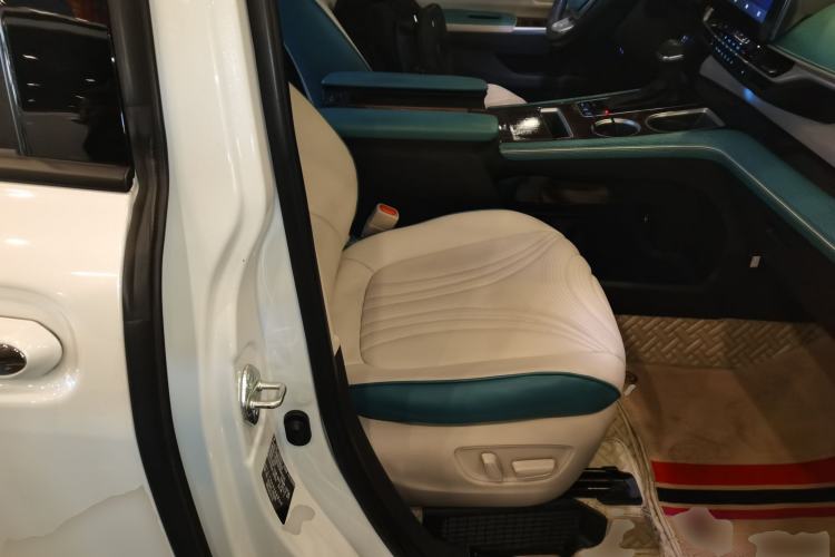 Used Toyota Sienna 2021 2.5L Hybrid Luxury Edition
