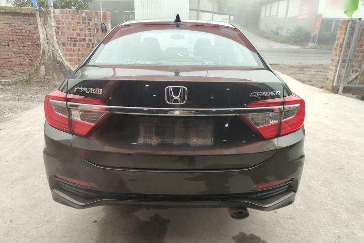 Used Honda Crider 2013 1.8L automatic comfort version
