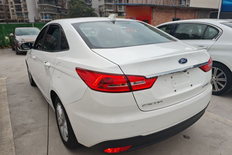 Used Ford Escort 2019 Revised Version 1.5L Automatic Enjoyment Type China VI Standard