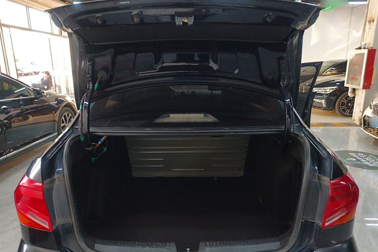 Used Volkswagen Jetta 2019 Dream Edition 1.5L Automatic Fashionable Version