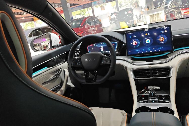 Used BYD Song PLUS New Energy 2024 HONOR Edition DM-i 110km Flagship Model