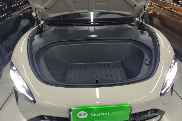 Used  SU7 2024 Rear-Drive Ultra-Long Range Advanced Pro-Level Intelligent Driving Version
